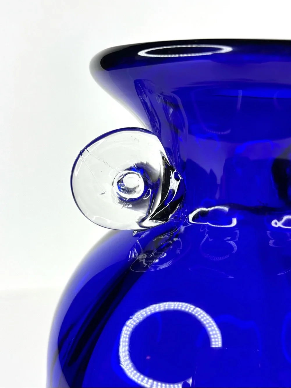 Vintage Cobalt Blue Art Glass Blenko Vase Clear Scroll Handles - Picture 8 of 10